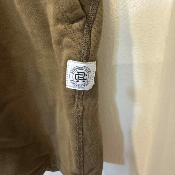 Reigning Champ Terry Shorts – Moss Green, Size Large - Picture 2 of 6